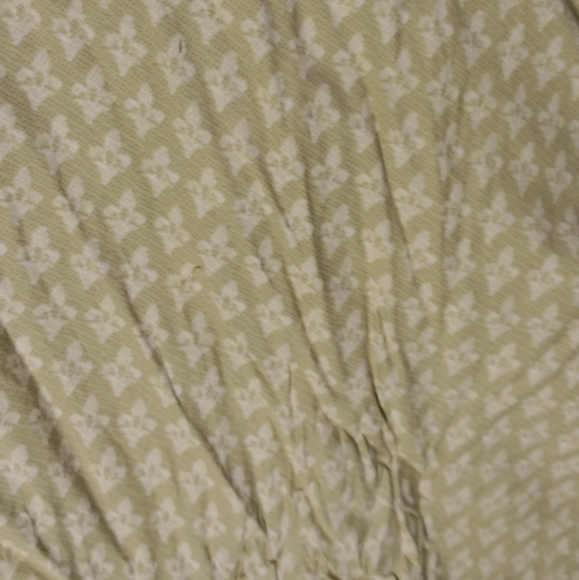 JC Penny Cindy Crawford Queen Comforter & Dust Ruffle - Picture 3 of 5